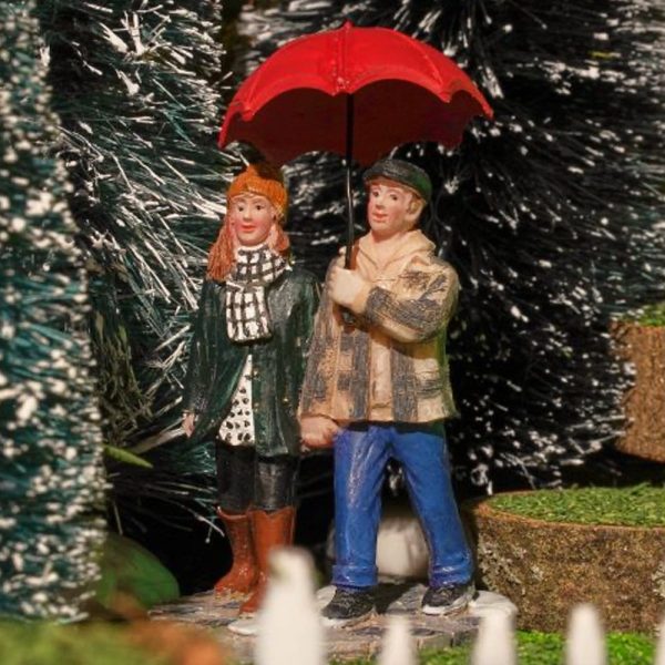 Coppia con Ombrello Walking in the Rain H 9 cm Personaggio LuVille - 1113106 - immagine 2
