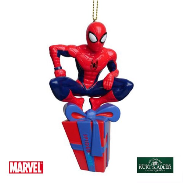 Spider Man su Pacco Regalo Marvel in Plastica Kurt Adler - H 12 cm