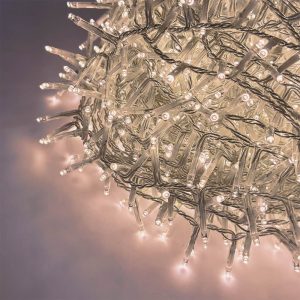 Catena di Luci LED Ravvicinate a Corrente ad Alta Luminosità per Albero di Natale | Bianco Caldo – Filo Trasparente